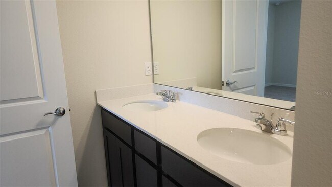 Building Photo - 6388 Tabebuia Pkwy