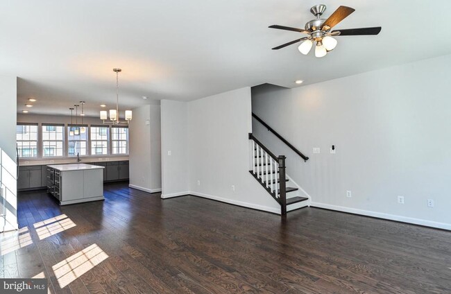 Building Photo - 4388 Fair Lakes Ct