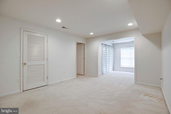 Building Photo - 5214 Prairie Willow Ln