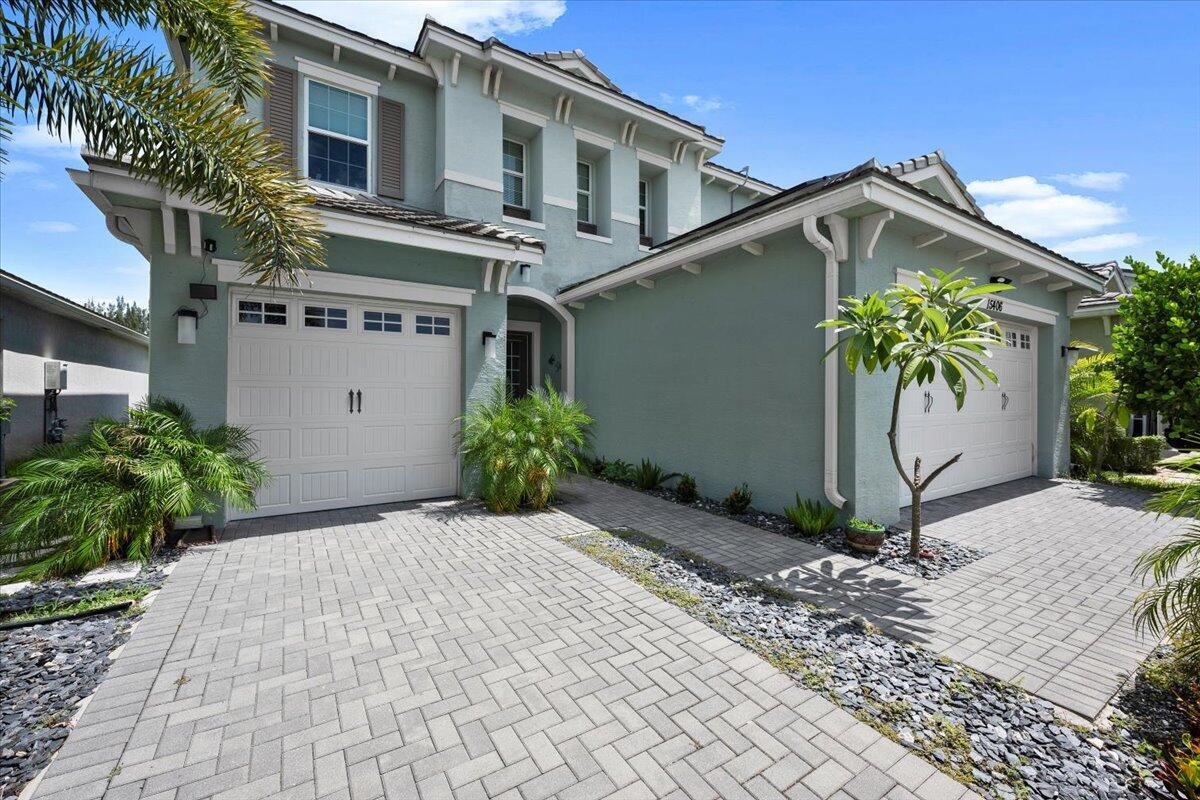 Building Photo - 15406 Goldfinch Cir