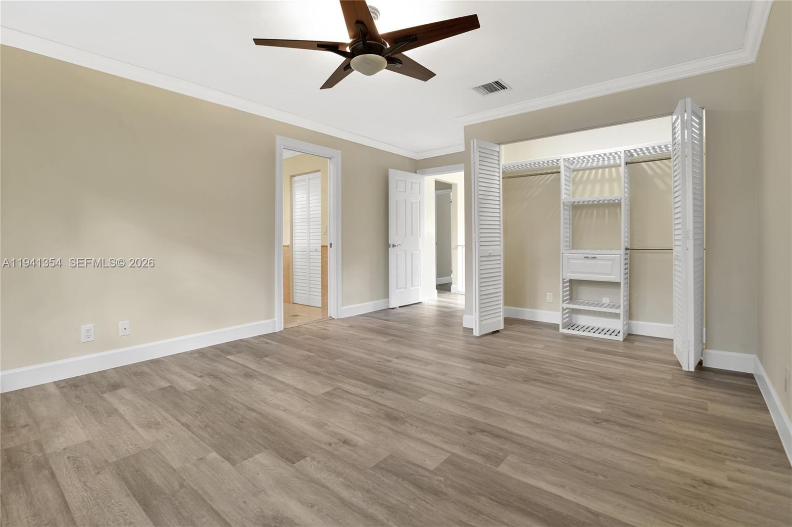 Building Photo - 3114 Kingswood Ter