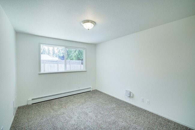 Building Photo - 3Bd/1.75Ba Edmonds House