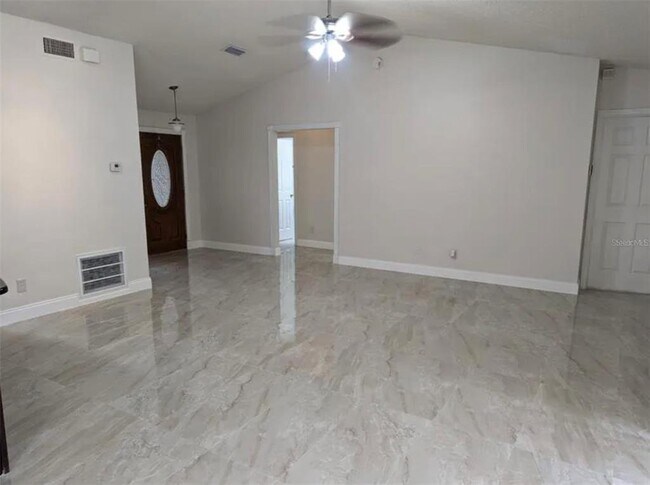 Building Photo - 1065 Brielle Ct