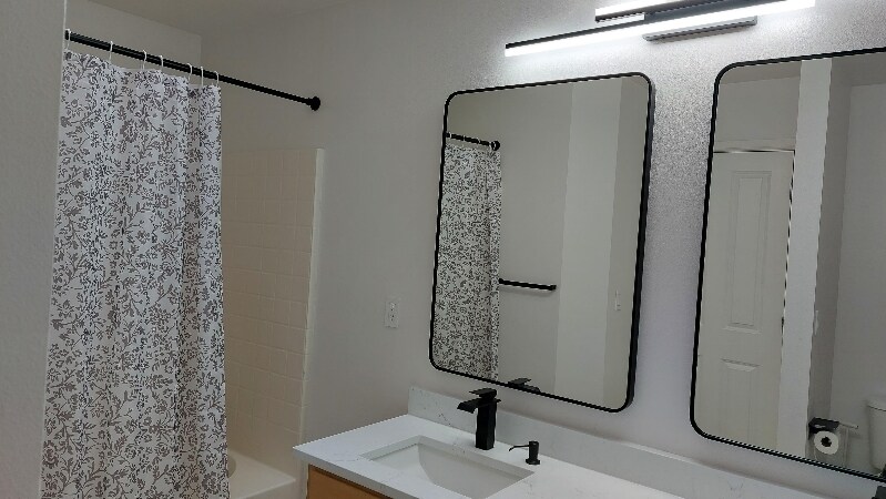 Building Photo - 7015 144th St SE