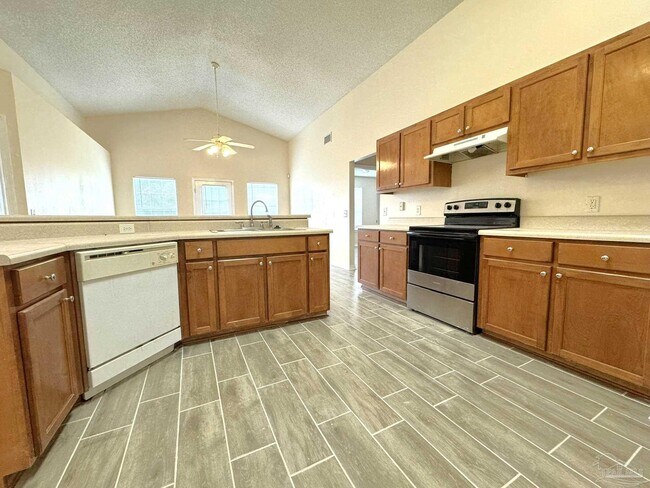 Building Photo - 7972 Cayenne Way