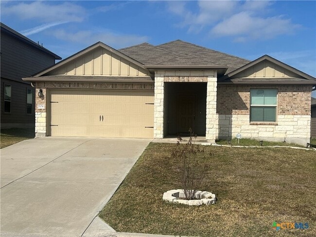 Building Photo - 104 Green Jay Dr
