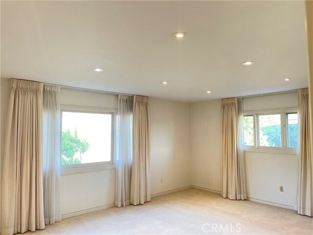 Building Photo - 29404 Seaspray Dr