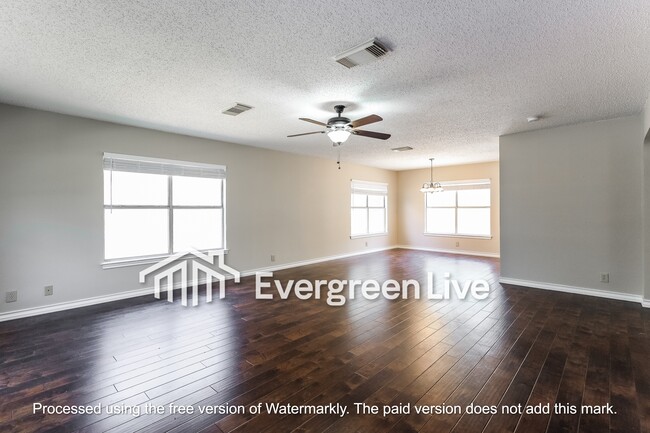 Building Photo - 2138 Border Mill