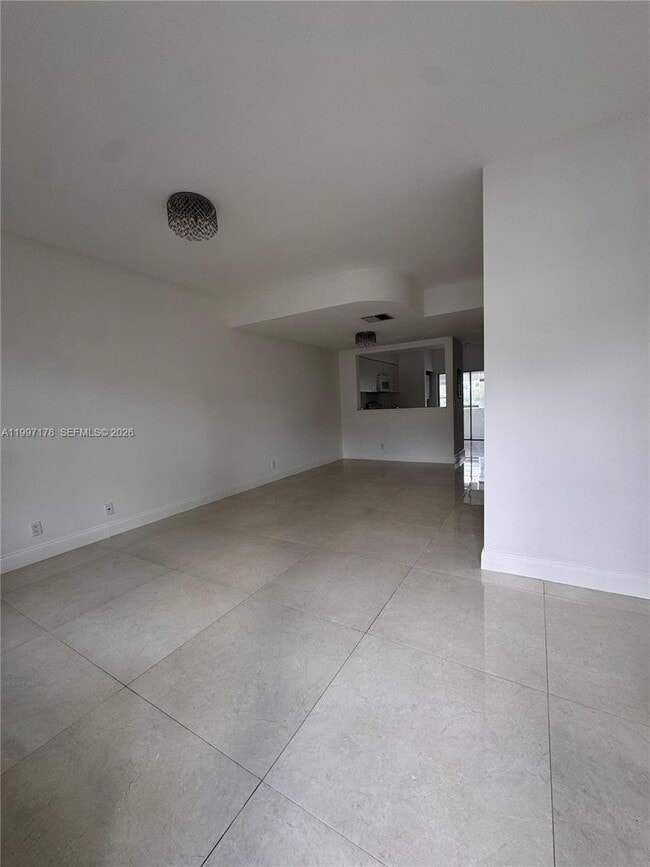 Building Photo - 16747 Hemingway Dr