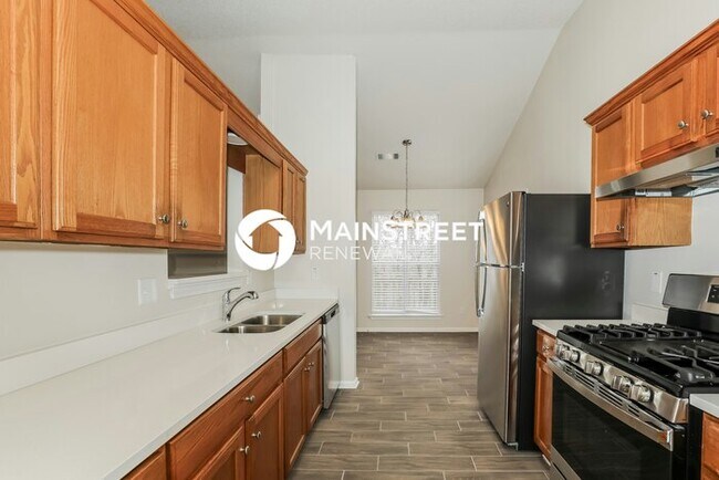 Building Photo - 3 Bedroom Pet-Friendly Home in JONESBORO, GA with Main Street Renewal