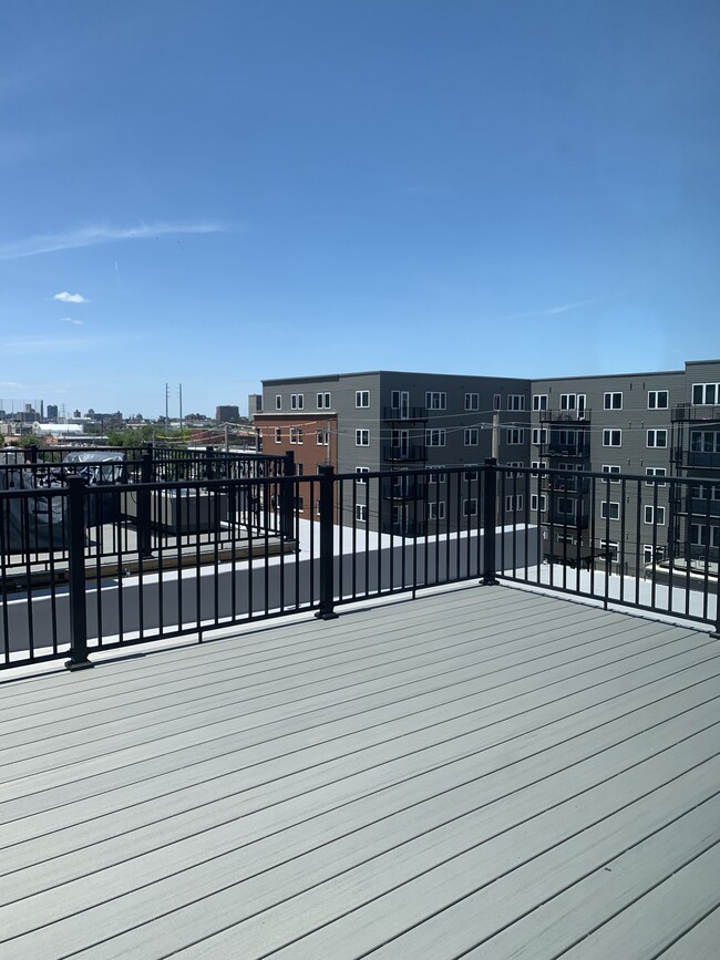 Rooftop Deck 1 of 3 outdoor patios - 2245 Hickory St