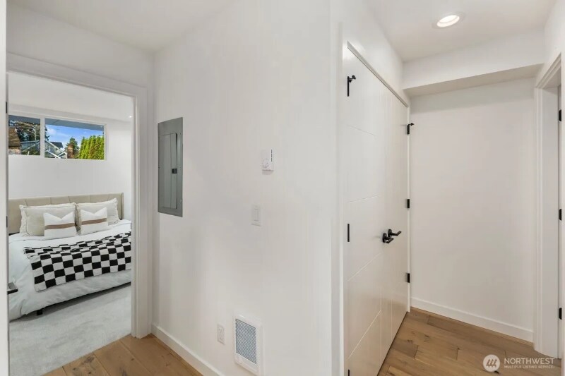 Building Photo - 528 N 72nd St