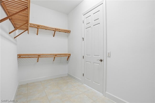 Building Photo - 9328 Fieldstone Ln