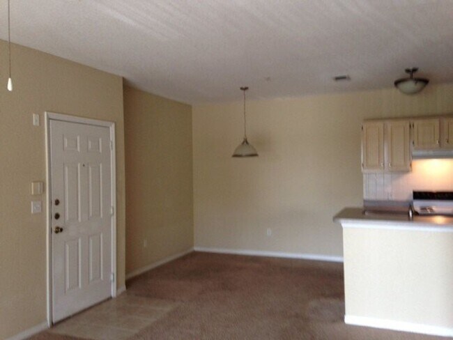 Building Photo - 5521 Legacy Crescent Pl
