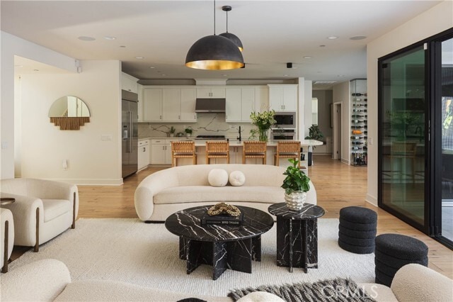 Building Photo - 311 Costa Bella Ct