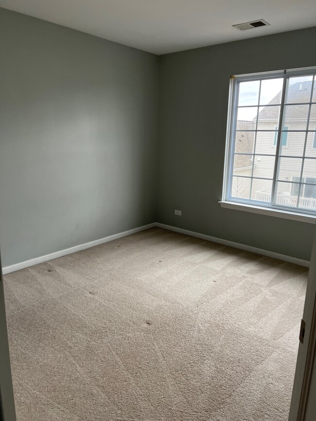 2nd bedroom - 1974 Concord Dr