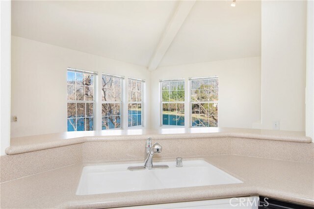 Building Photo - 181 Montana Del Lago Dr