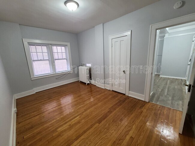 Building Photo - 693 Park Ave