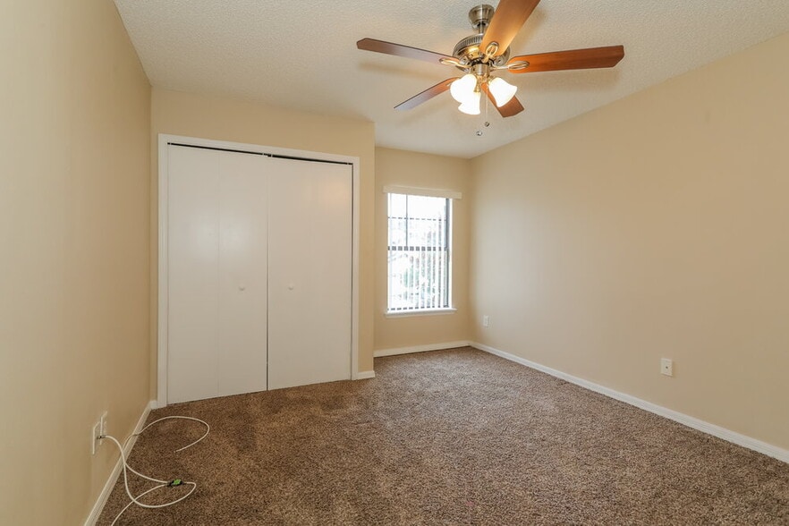 Building Photo - 7753 Highchair Ln