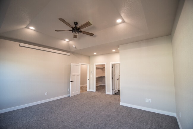 Building Photo - 4328 Beech Street