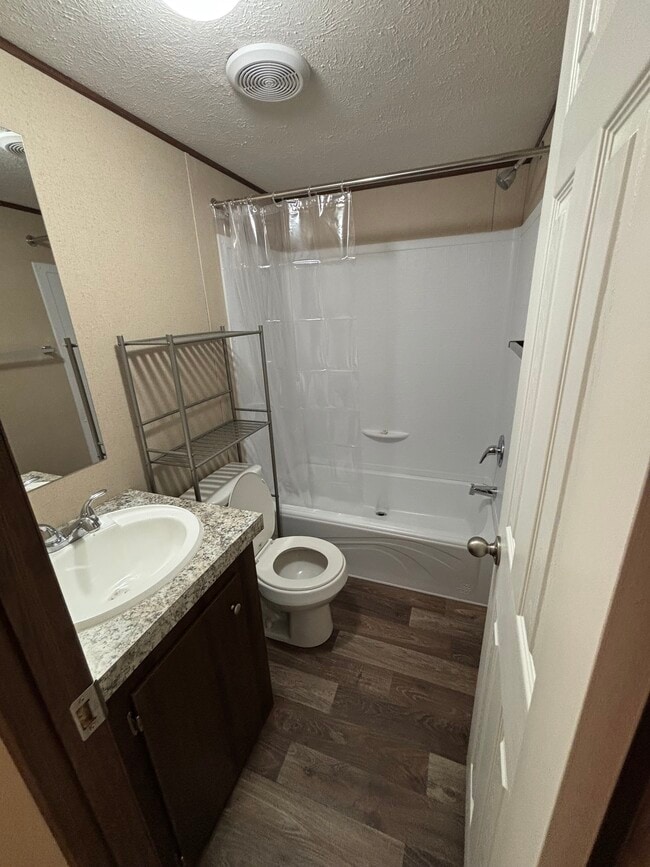 Building Photo - 2457 Culbreth Dr