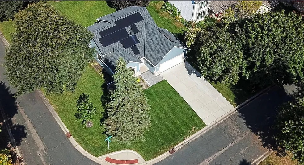 Building Photo - 973 Wildflower Ct