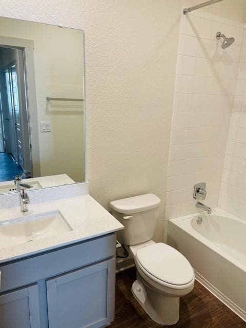 Building Photo - 161 Filifera Ct