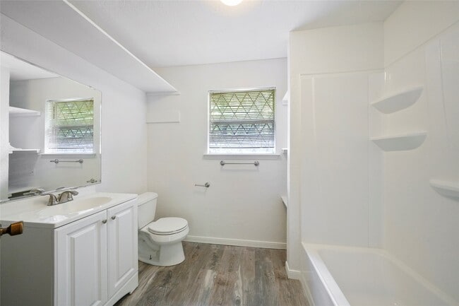 Building Photo - 18121 Atkinson Ln