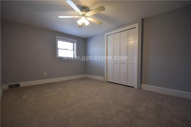 Building Photo - Mt Lebanon 3-bedroom house for rent