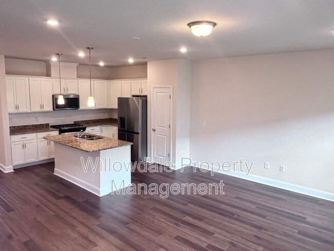 Building Photo - 125 Woodford Reserve Ct