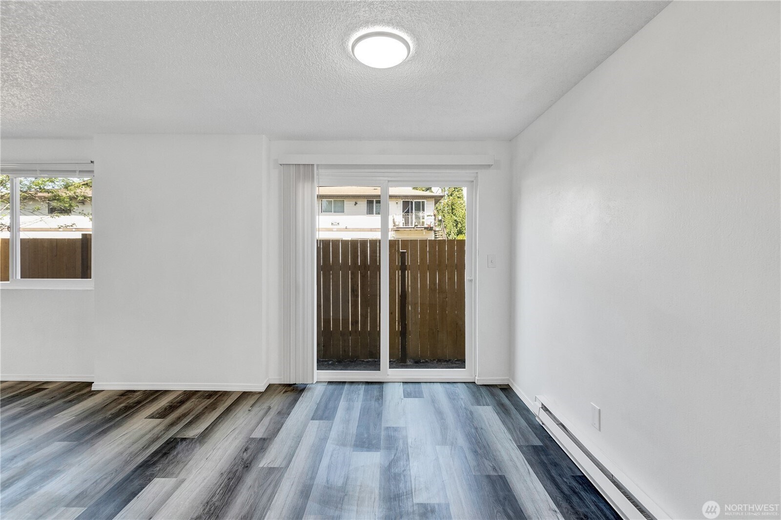 Dining - 218 Ellingson Dr