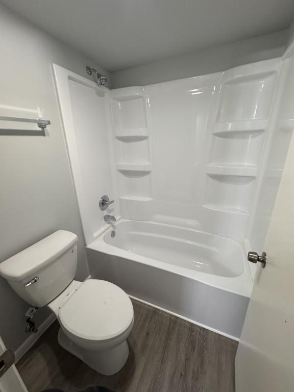 Building Photo - 2306 Holiday Ter