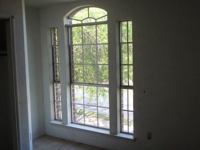 Building Photo - 13941 Maricella Ln