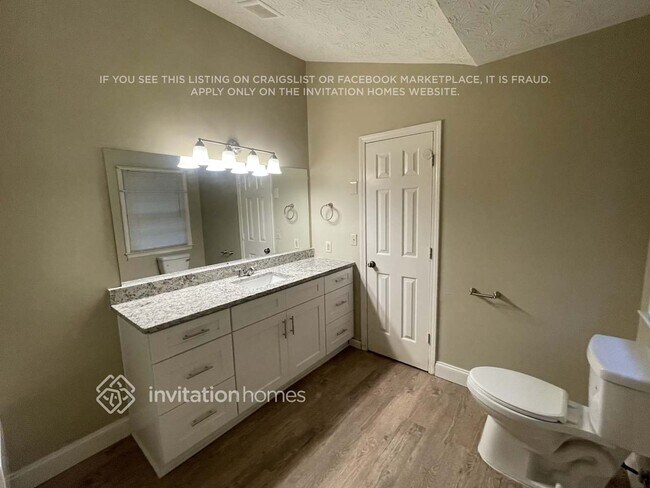 Building Photo - 2634 Laurel Woods Ln SE