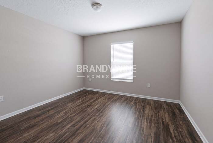 Building Photo - 1832 James Madison Ct