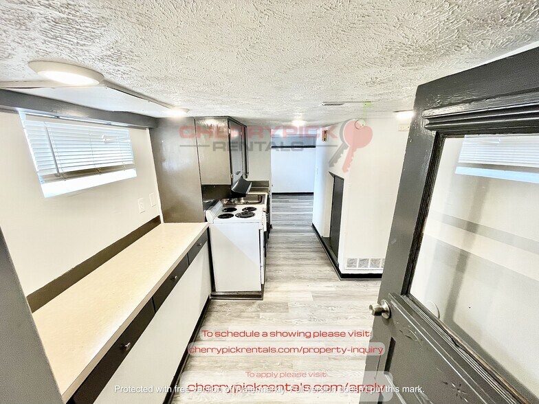 Building Photo - 5101 N 46th St