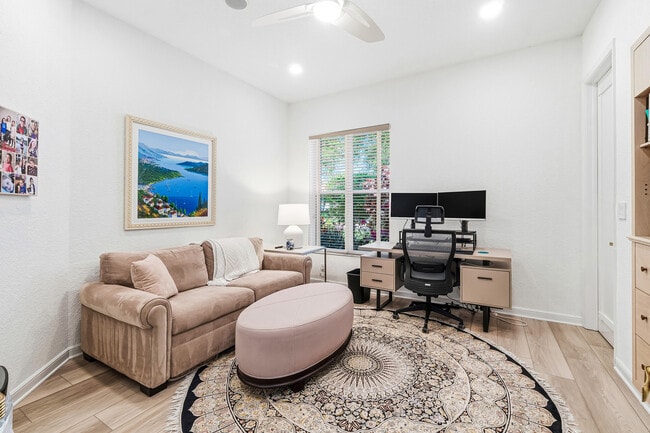 Building Photo - 6213 NW 21st Ct