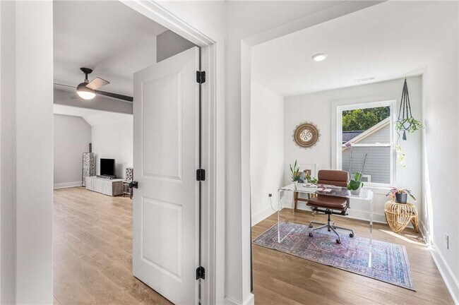 Building Photo - 3127 Cherry Blossom Ln