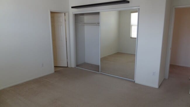 Building Photo - Beautiful Loma Linda Home with 3 Master Bedrooms with own Bathrooms