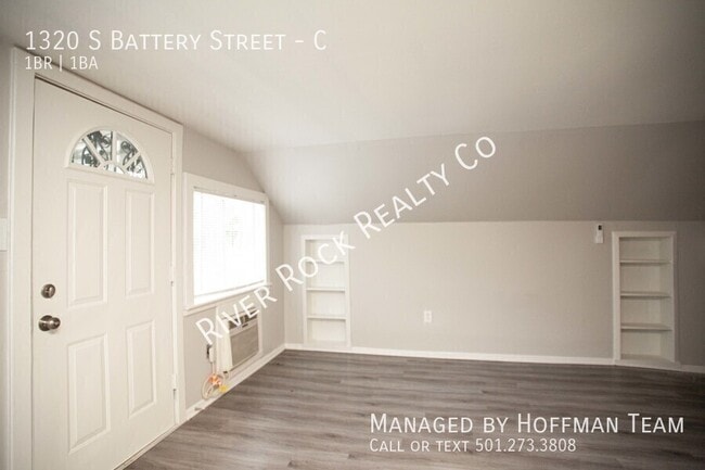 Building Photo - 1320 S Battery St