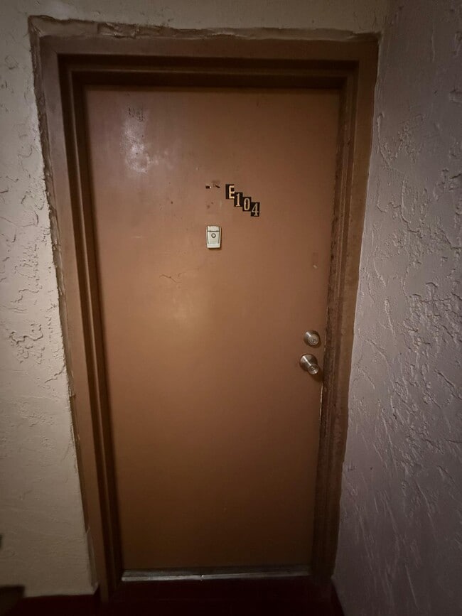 Building Photo - 6995 NW 186th St