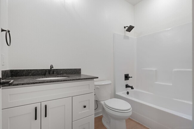 Building Photo - Beautiful New Abbington Subdivision! $1000...