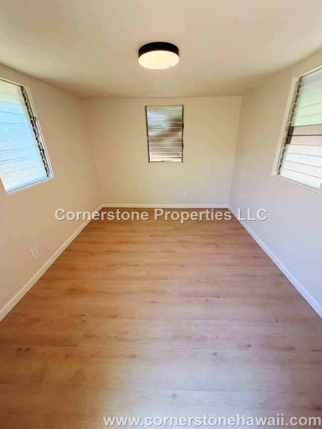 Building Photo - 4265 Likini St