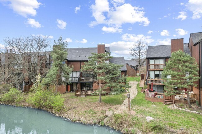 Building Photo - 4765 Smoketalk Ln