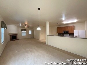 Building Photo - 3922 Canyon Pkwy