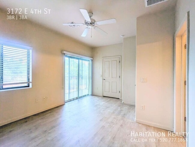 Building Photo - 3172 E 4th St