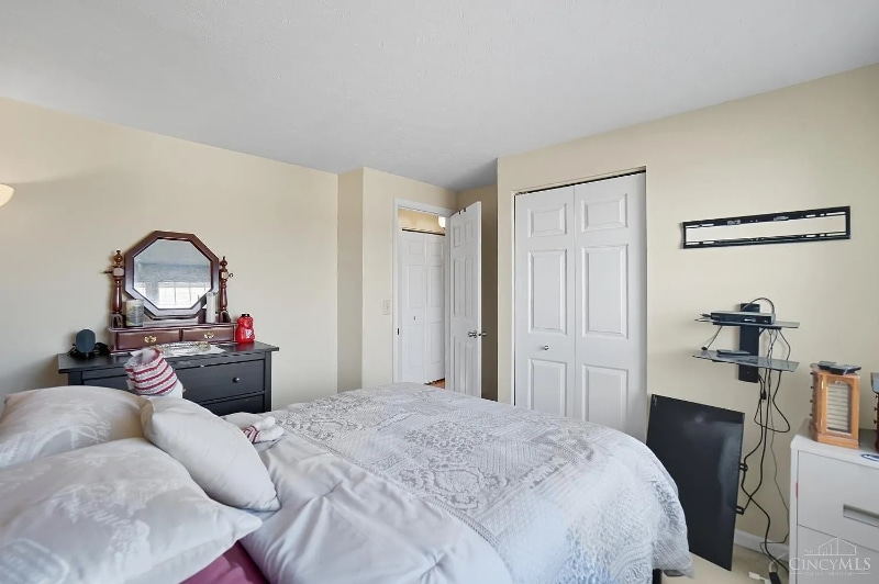 Building Photo - 5397 Leatherwood Dr