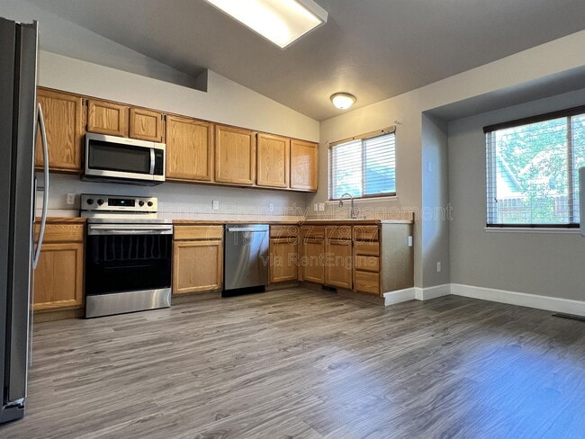 Building Photo - 5851 Granby Hill Dr