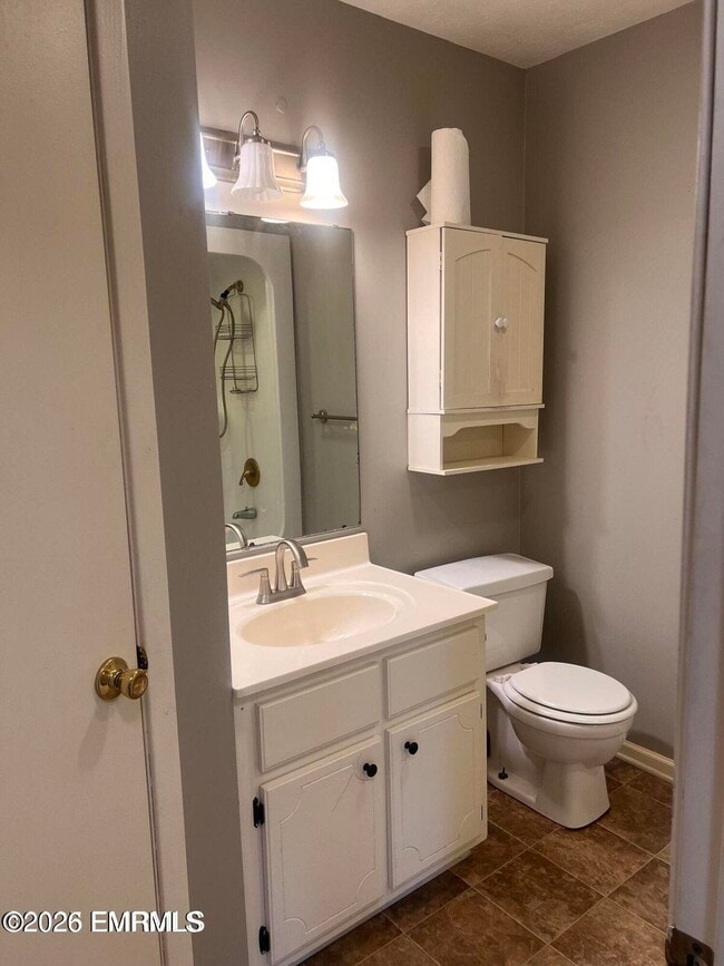 Building Photo - 4840 E Crescent Lake Dr