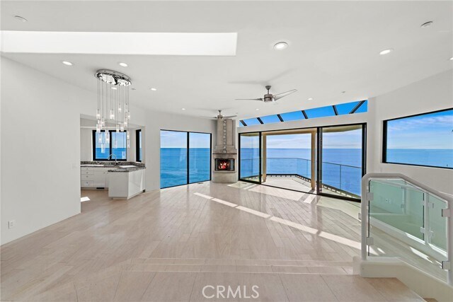 Building Photo - 715 Ocean Front